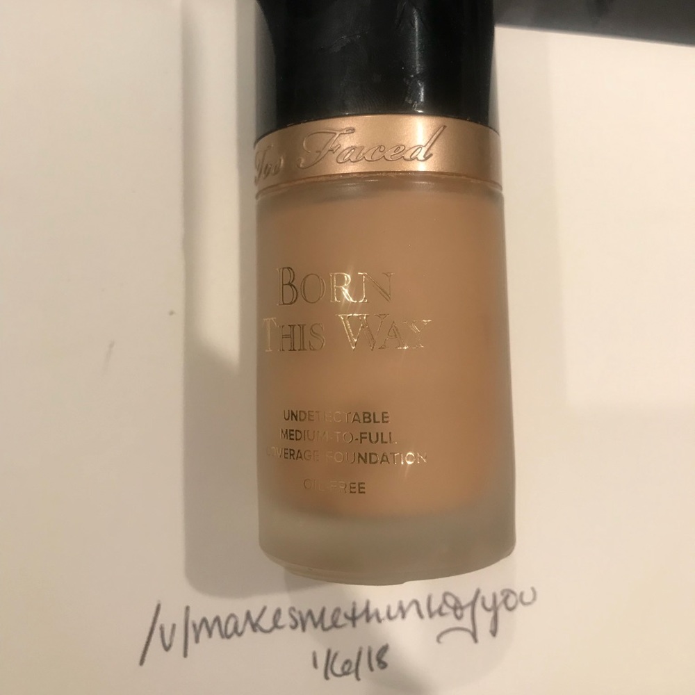 Too Faced Born This Way Foundation